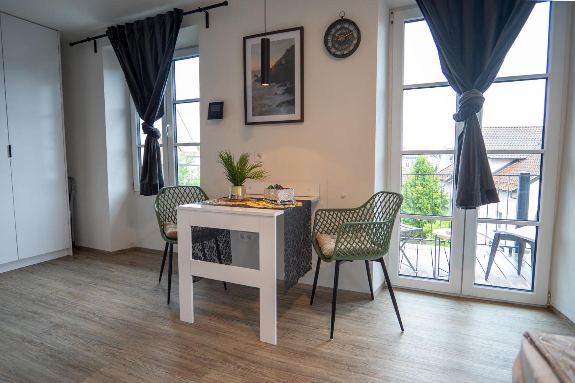 24-7 Living Room Passau - Cozy - Balcony - Kitchen Tiefenbach  Bagian luar foto