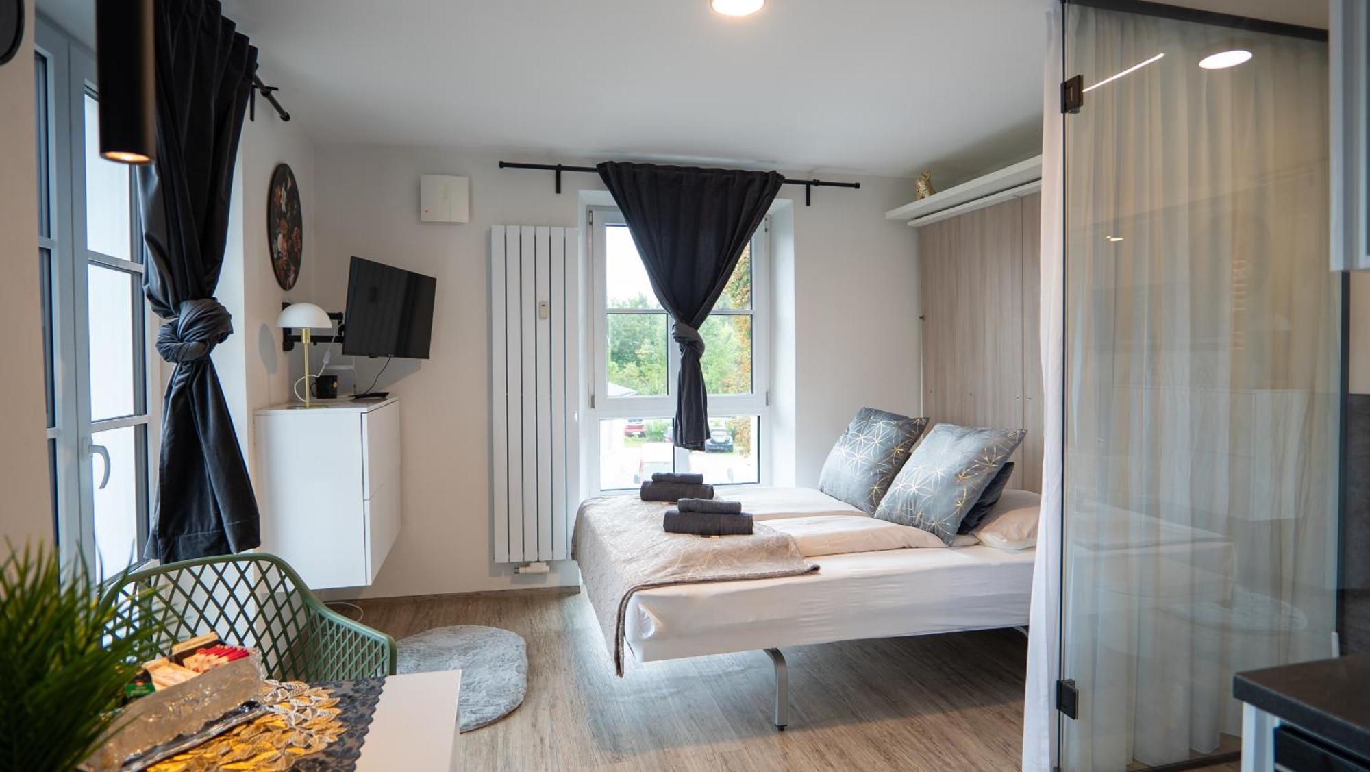 24-7 Living Room Passau - Cozy - Balcony - Kitchen Tiefenbach  Bagian luar foto